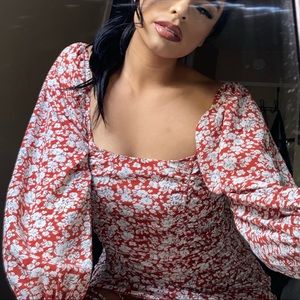 Lauras Boutique floral dress